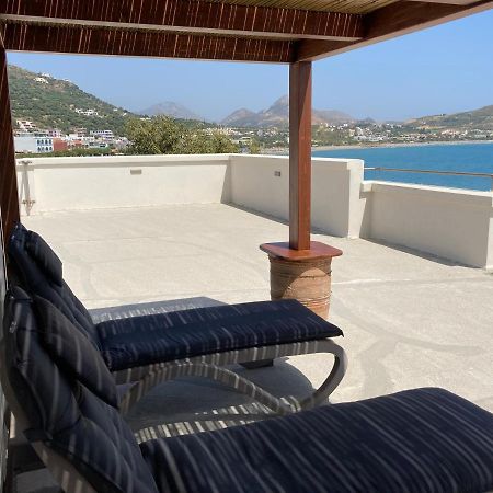 شقة Lilian Loft Sea View - Adults Only بلاكاس المظهر الخارجي الصورة